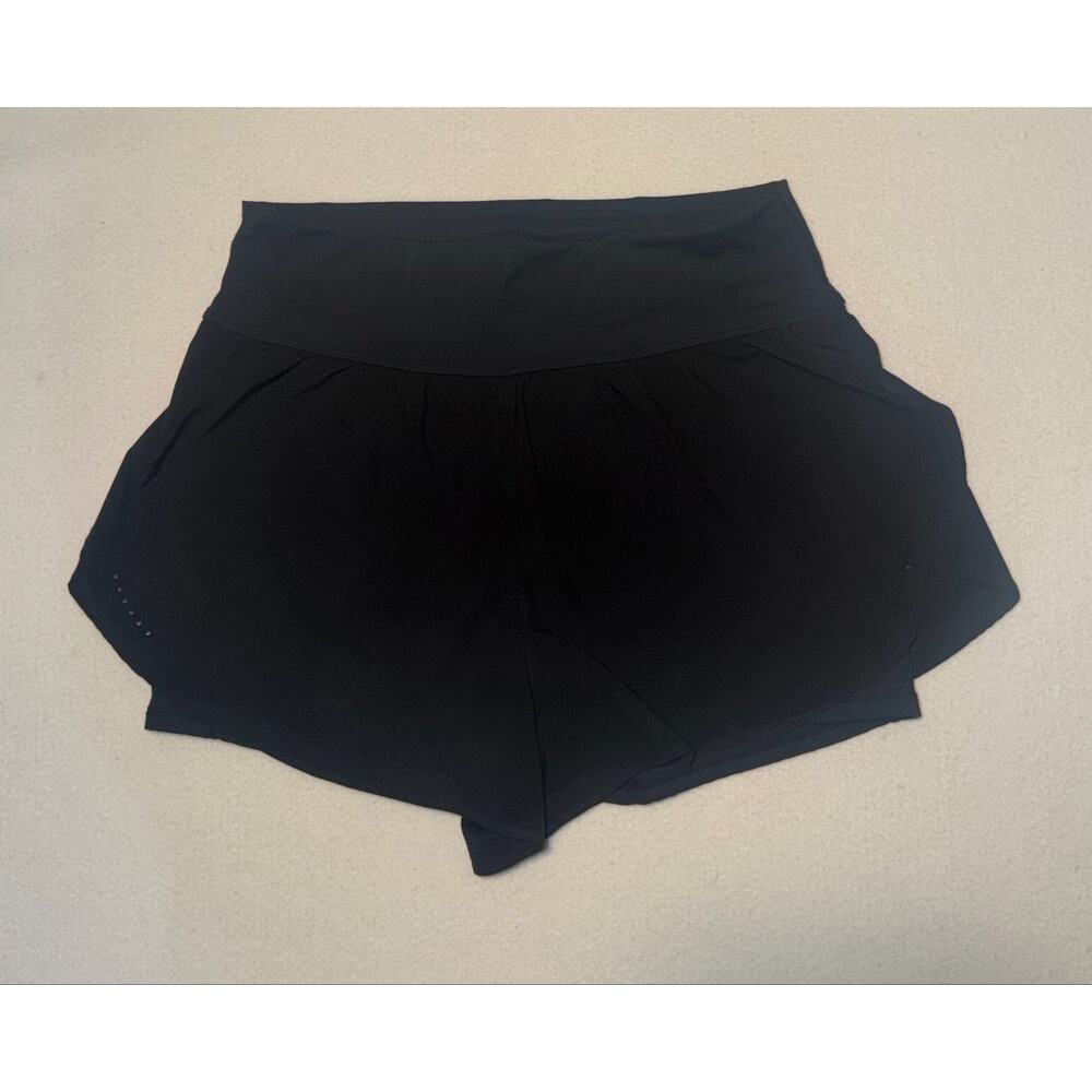 Halara women’s black shorts